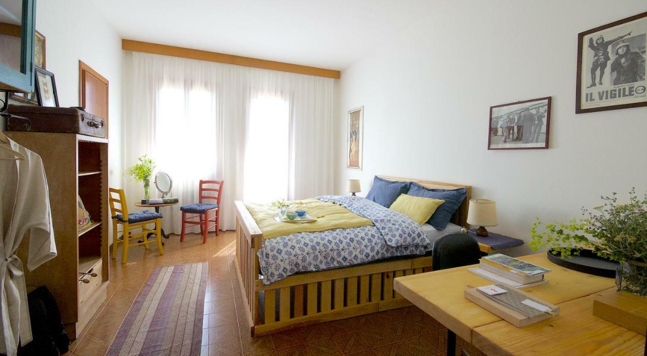 Biss Badaliss - Bed & Breakfast Вальдоббьадене Экстерьер фото